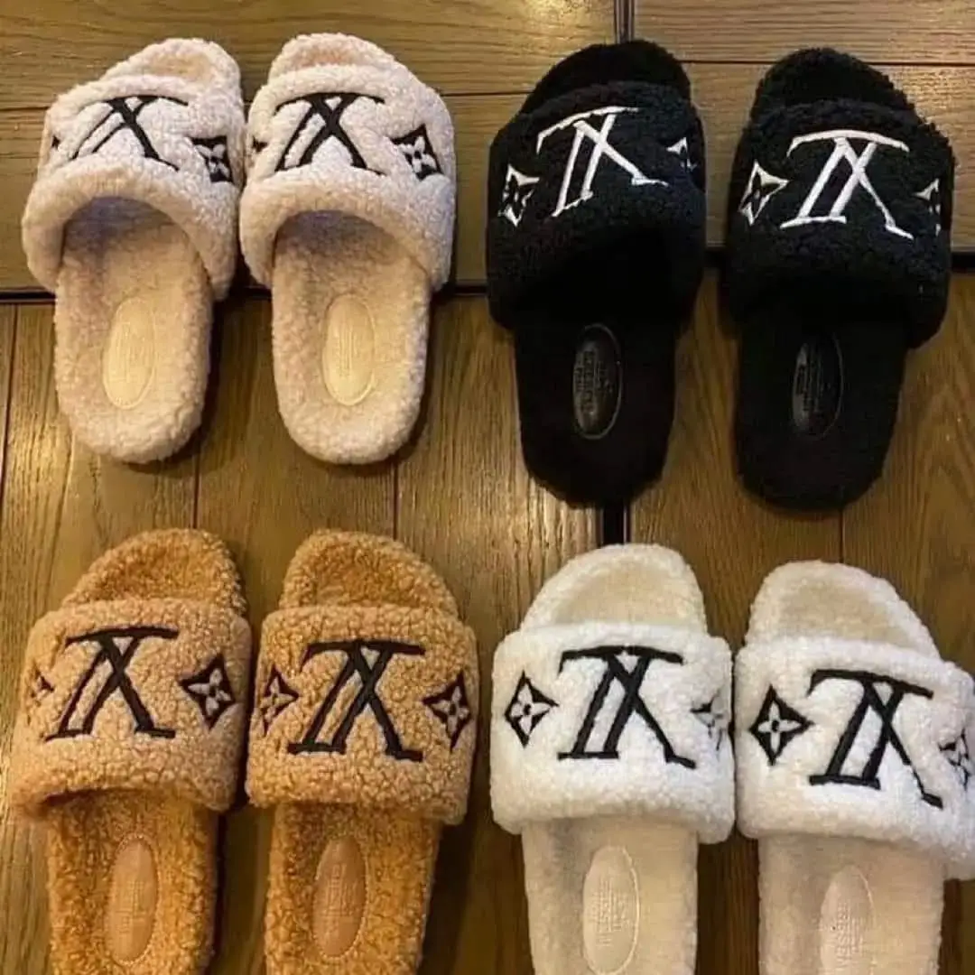 Designer Louis Vuitton Slippers Pallets 2 Louis Vuitton Slippers Pallets