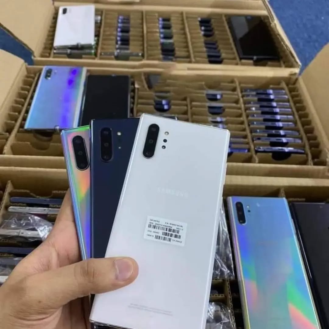 331995189_5793845347401202_728408919838036374_n Samsung Galaxy Note 10+ Pallets – Wholesale - Image 1