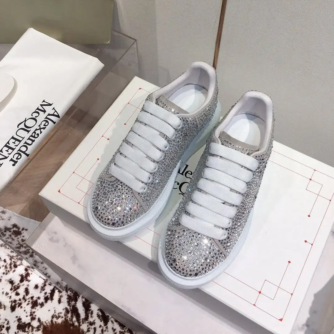 Authentic Alexander McQueen Sneakers Shoe Pallets – Wholesale 2 Alexander McQueen Sneakers