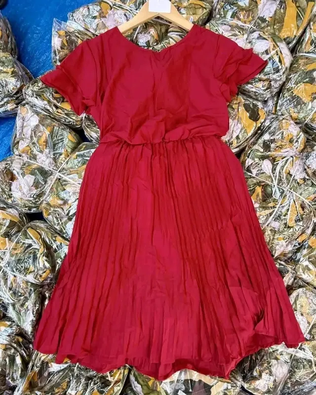 500343956_17964146882922326_4291159433824721046_n buy Beautiful Girl Summer Sun Dresses wholesale - Image 5