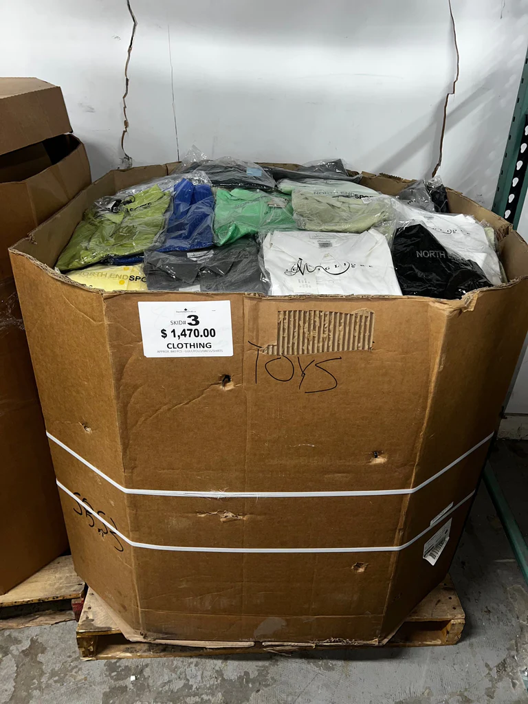 clothing-pallet-3-clothing-pallet-3-liquidationdeals-ca-1125514038_1024x1024 Golf Clothing Pallet - Image 1